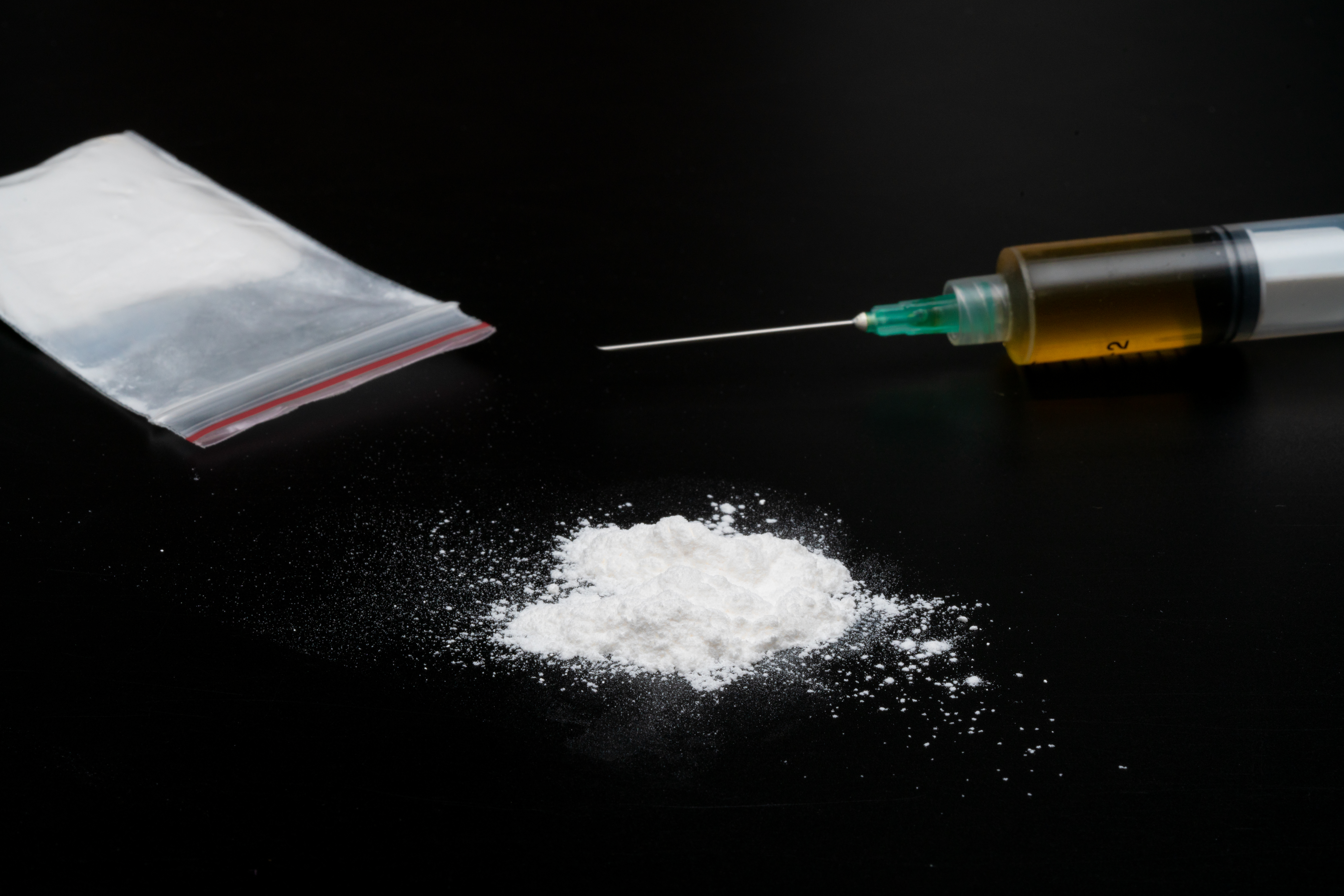 What are the Signs of Cocaine Use?