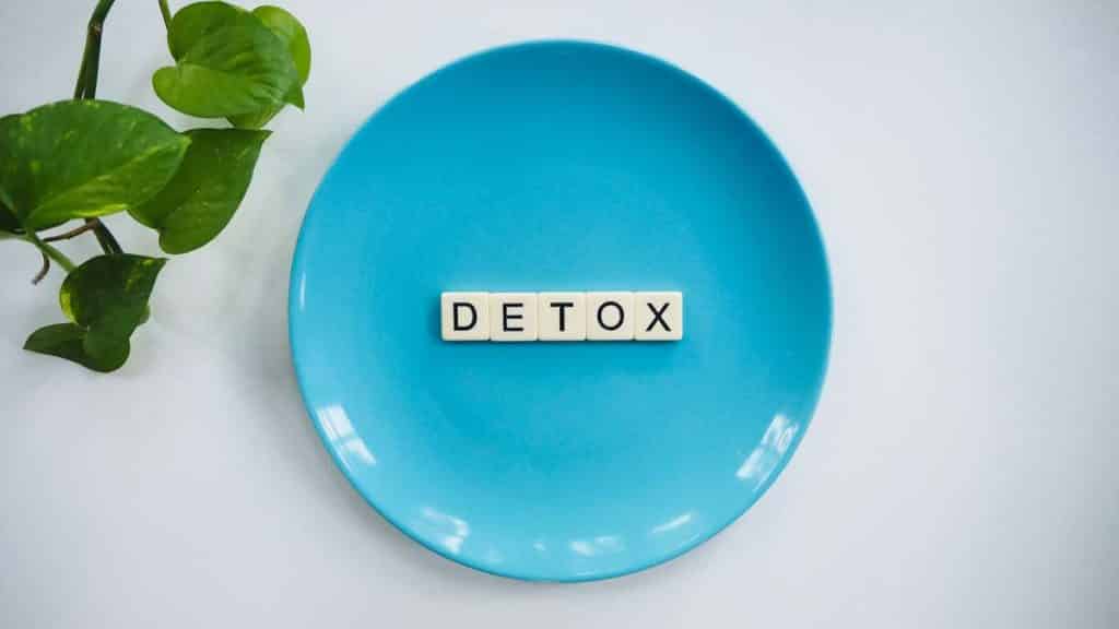 does having to drug detox mean you are mentally weak